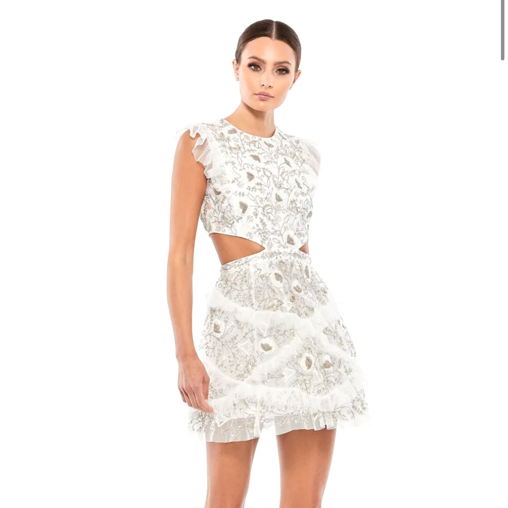 MAX DUGGAL EMBELLISHED JEWEL NECK TULLE RUFFLE MINI DRESS